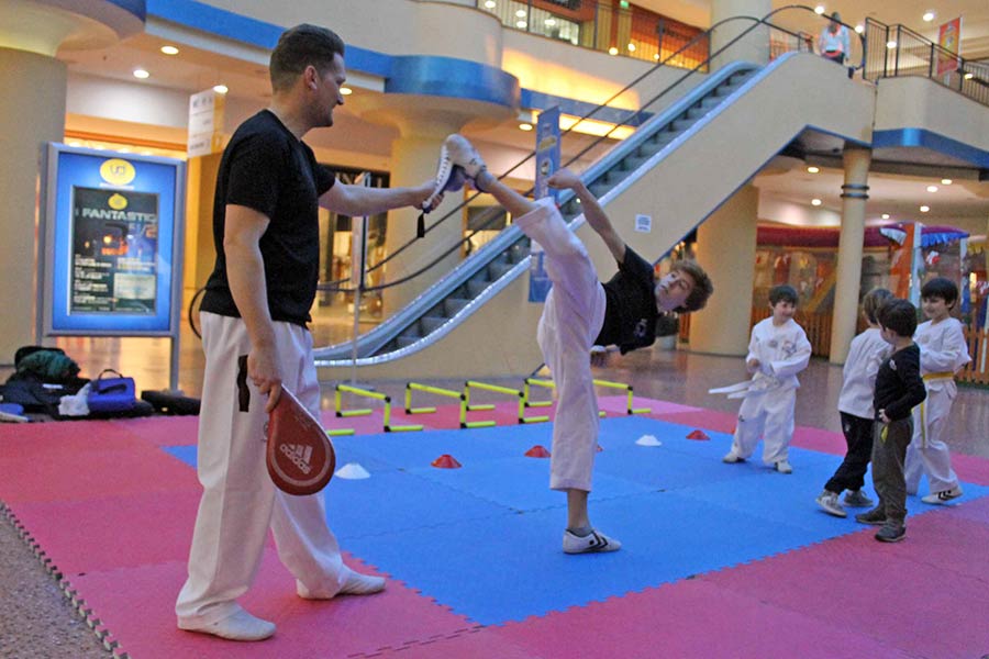 Al via i corsi al cinema del Centro Taekwondo Arezzo