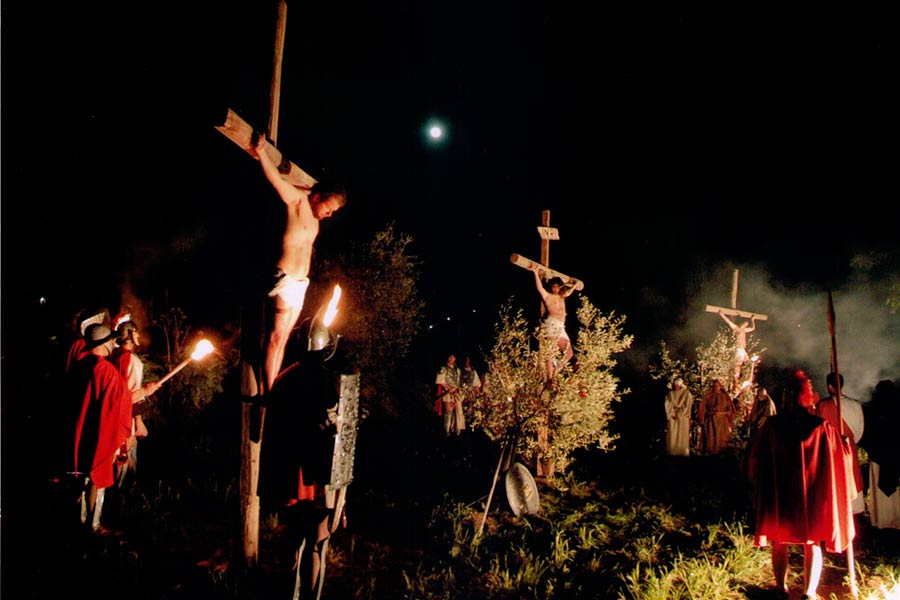 Torna ad Ossaia di Cortona la rievocazione della passione di Cristo
