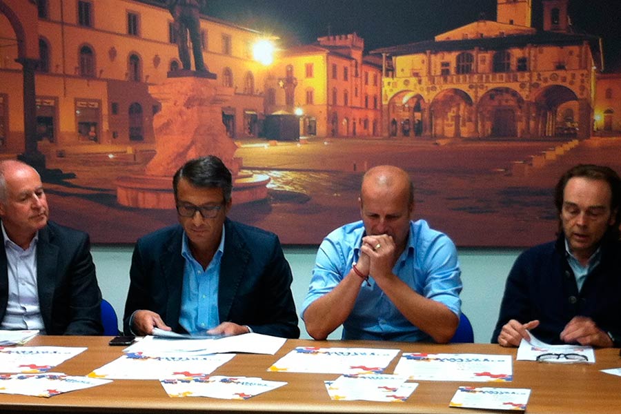 San Giovanni Valdarno, il centro dà spettacolo