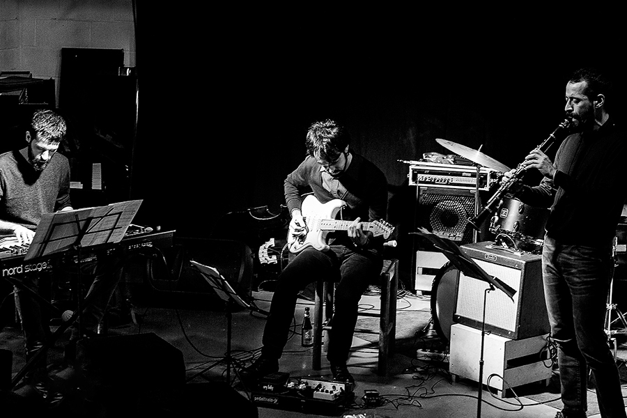 Spazio Seme presenta venerdì 9 ottobre, ore 22.00 InSight Trio in concerto