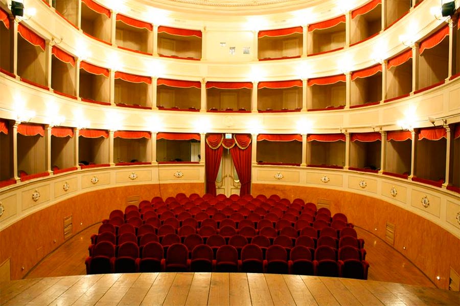 Monte San Savino: Teatro Verdi gratuito per le attivita’ delle scuole