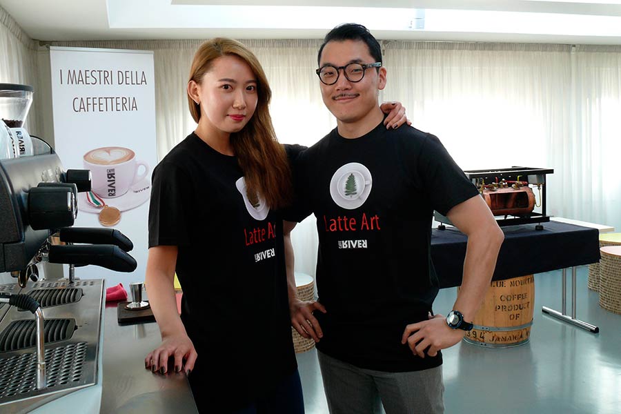 Caleb Tiger Cha, in Italia in esclusiva per Caffè River