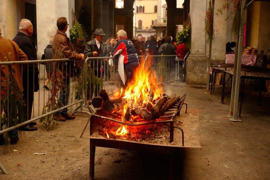 Tutto pronto ad Anghiari per la festa di San Martino e dei bringoli