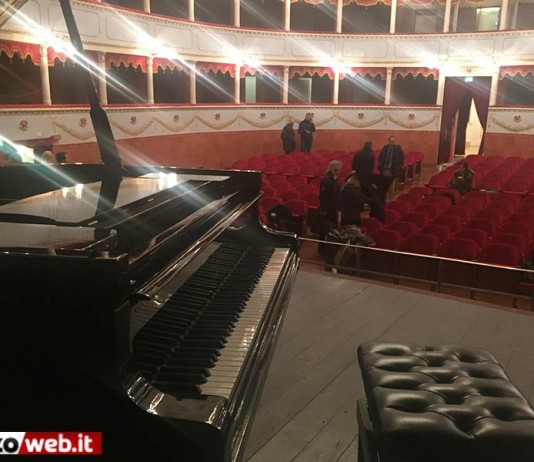 Teatro Petrarca
