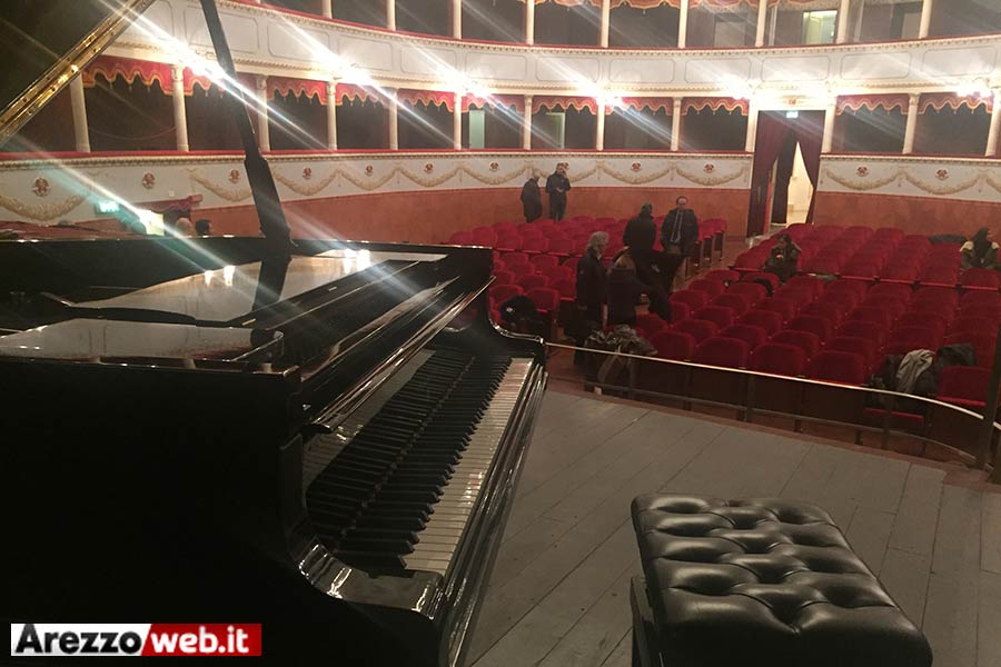 Alla scoperta del Teatro Petrarca con le visite guidate del centro guide Arezzo e provincia Alla scoperta del Teatro Petrarca con le visite guidate del centro guide Arezzo e provincia