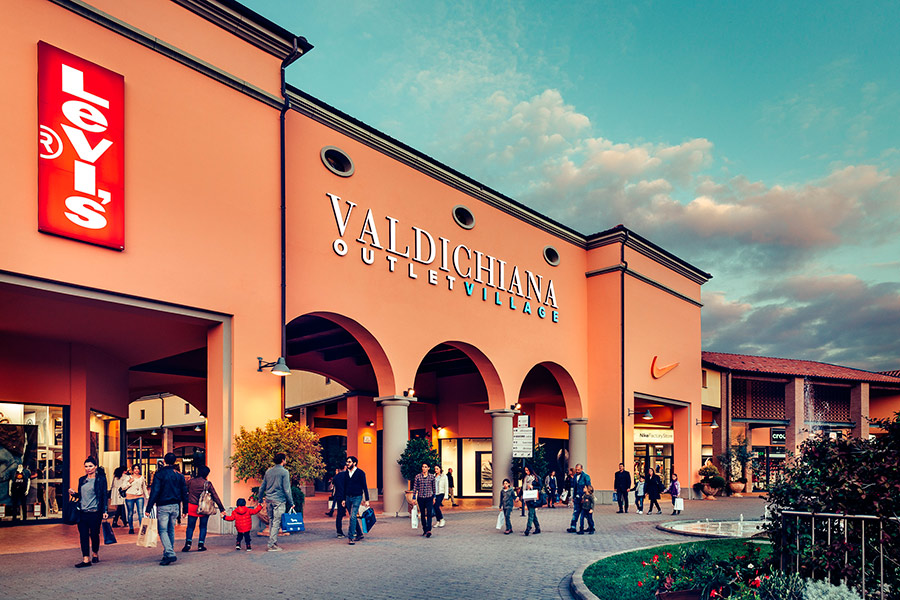 Valdichiana Outlet Village: l 2016 si apre con i saldi e grandi progetti legati al territorio