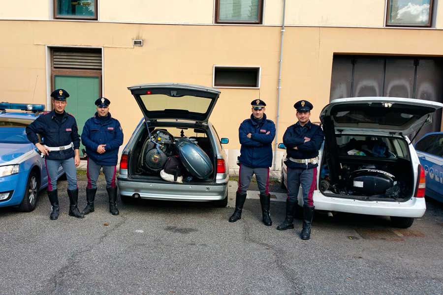 La Polizia arresta ricettatori di motori marini