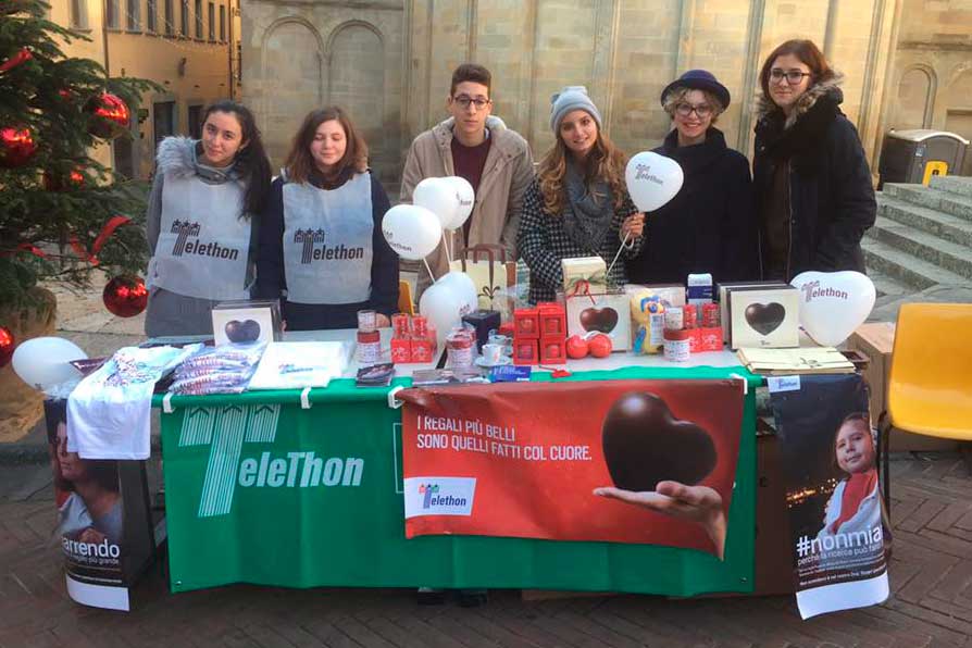 Consegna diplomi agli studenti per la maratona Telethon