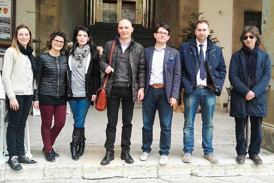 Passeggiate Antiquarie: “La Fiera Antiquaria: un museo a cielo aperto…”