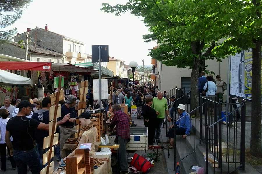 Camucia in Fiera: domenica 22  maggio
