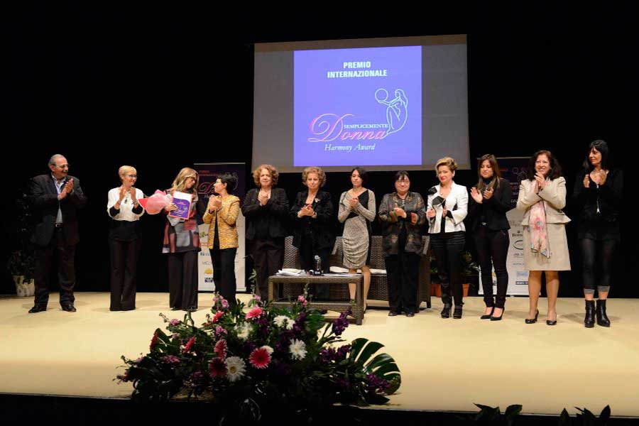 Cortona sede del IV Premio Internazionale Semplicemente Donna