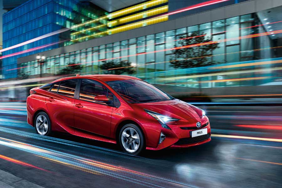 Nuova generazione per la Prius