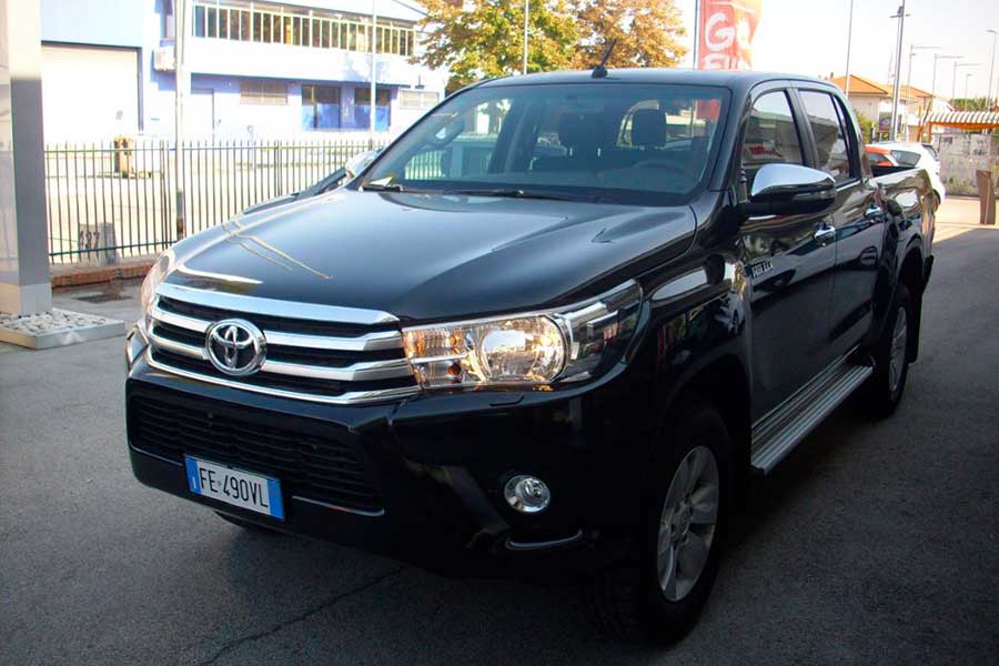 Provata la nuova generazione del pick-up di casa Toyota