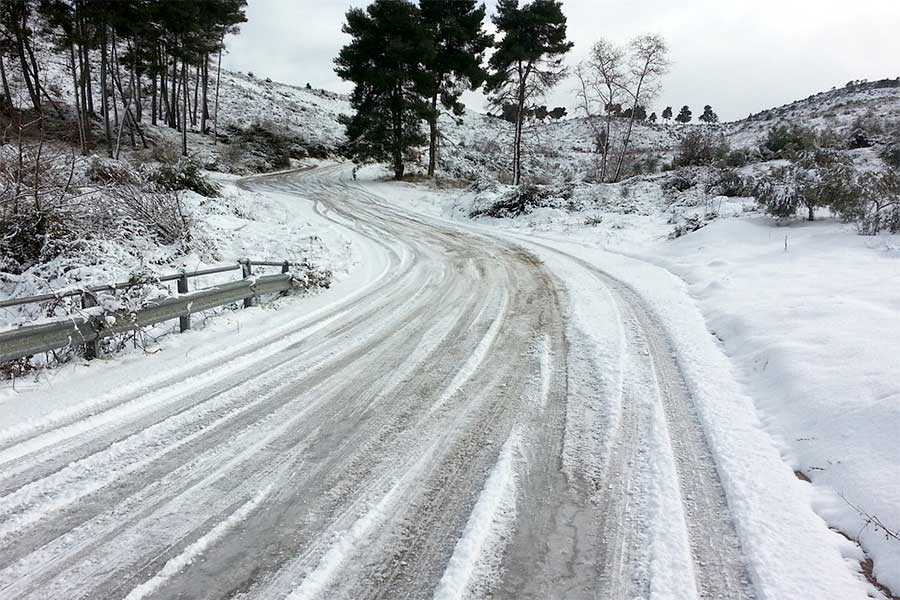 Sr 71 chiusa per neve sul versante romagnolo