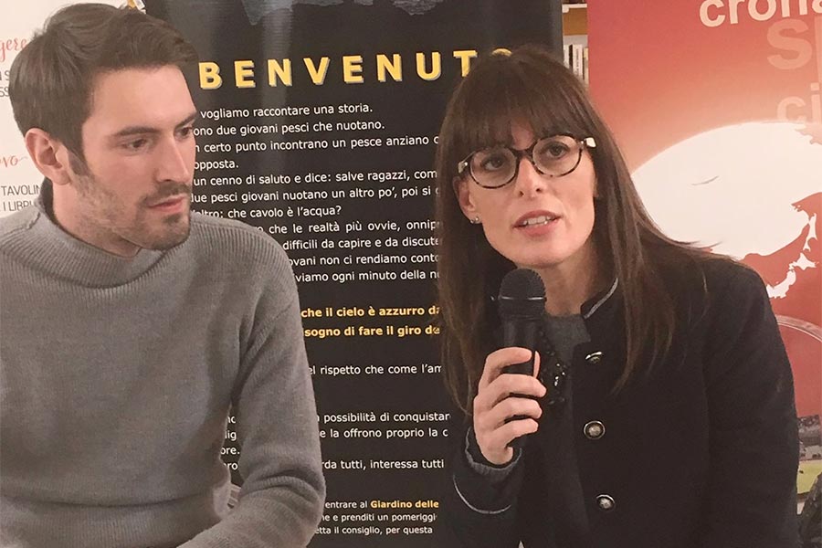 Giovanni Caccamo ci fa scoprire quanto sia profondo il “Dialogo con mia madre”