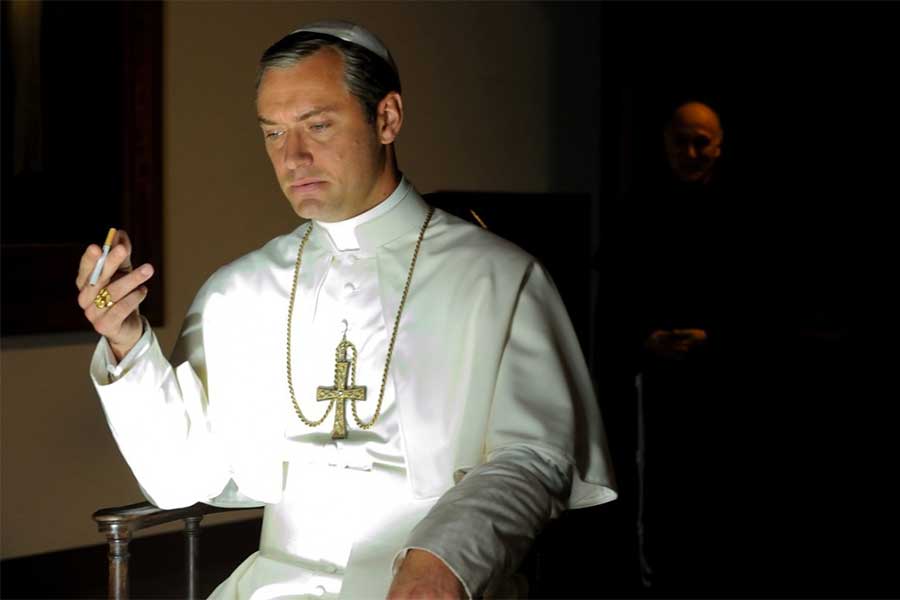 Negli USA ancora prima del debutto è già “Young Pope” mania