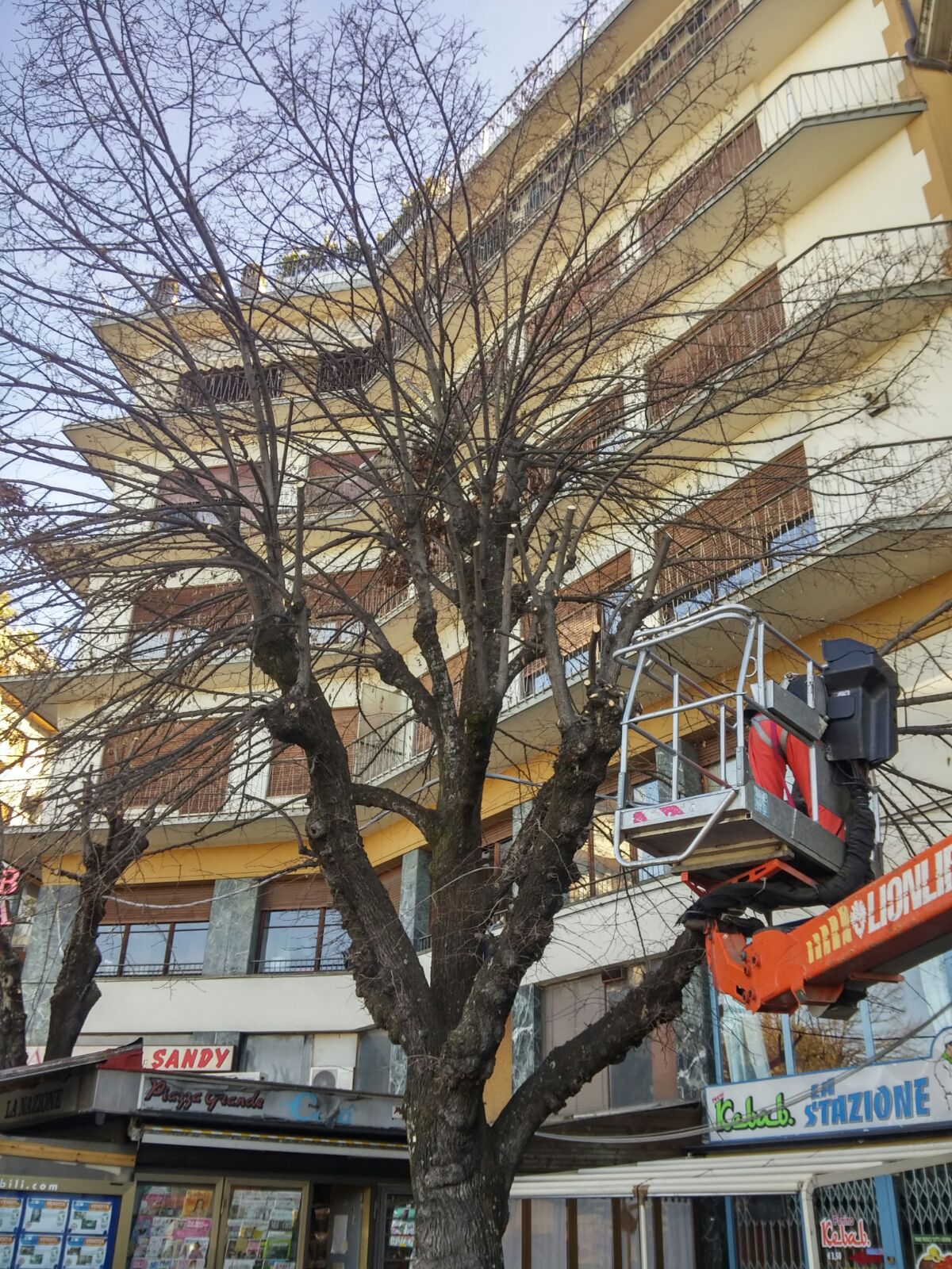 Gamurrini assessore alla manutenzione illustra tutte le opere in corso di svolgimento
