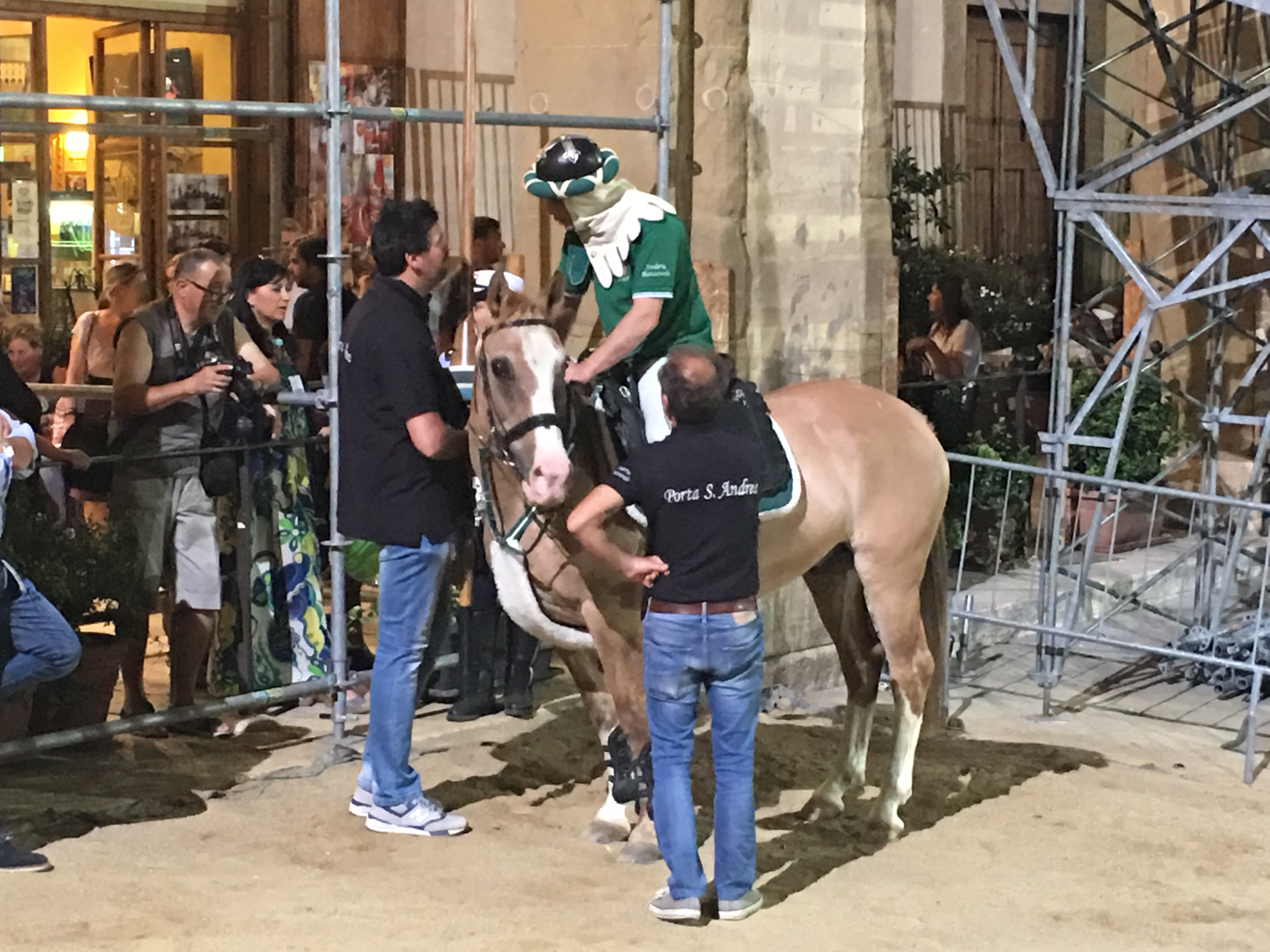 Ultimo giorno di prove con Porta Crucifera che fa il doppio centro con Carboni e Fardelli