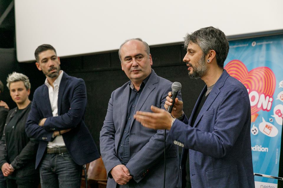 Il grande schermo si illumina di Passioni: il festival fa centro all’esordio col film rivelazione