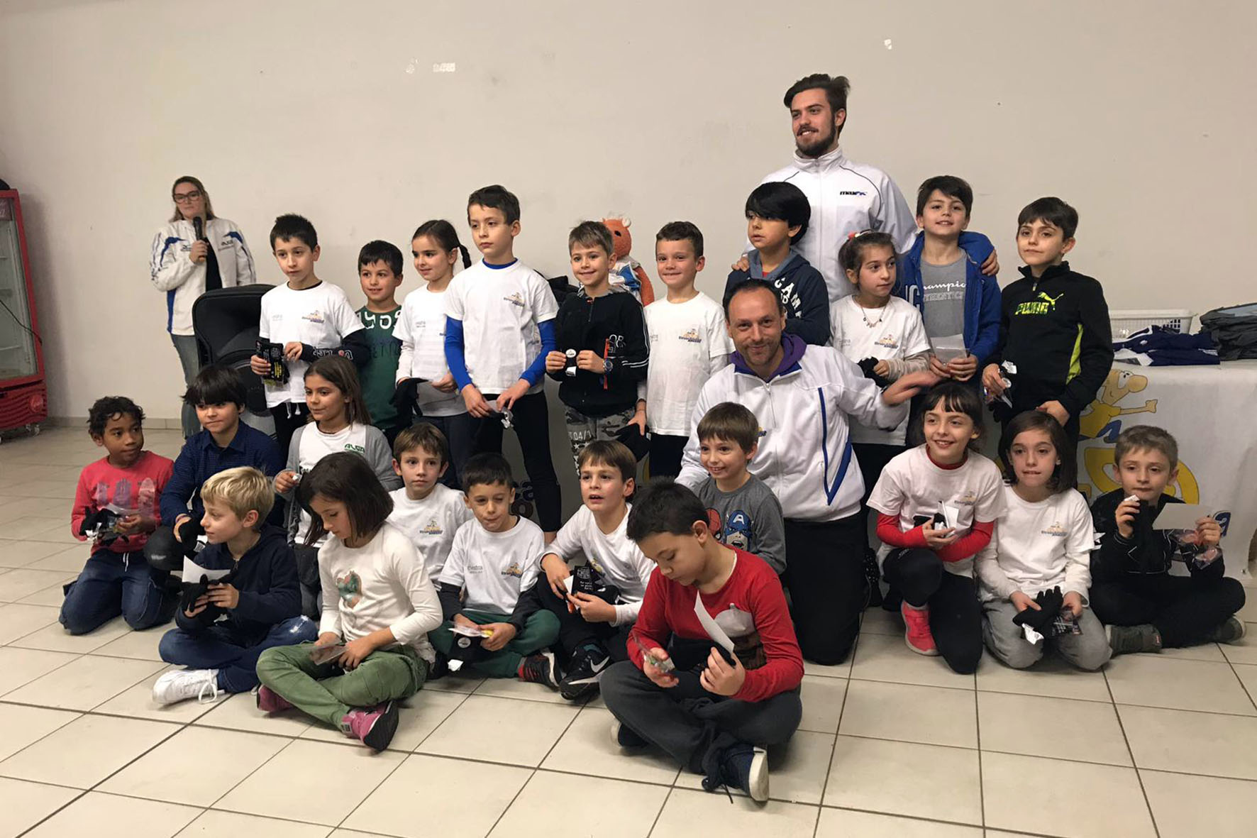 L’Alga EtruscAtletica ha premiato tutti i suoi più piccoli atleti