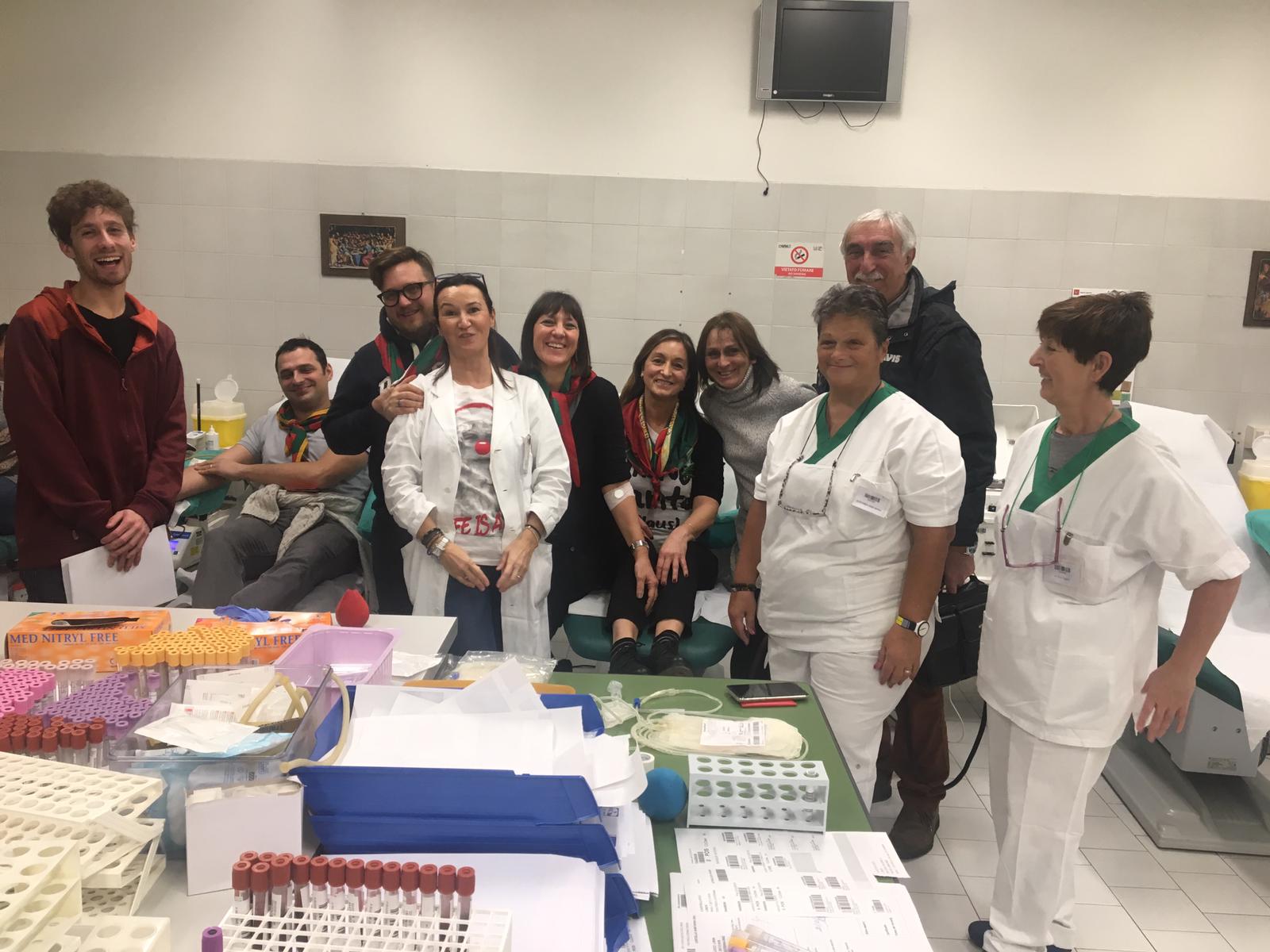Donazioni di sangue sotto l’albero di Natale
