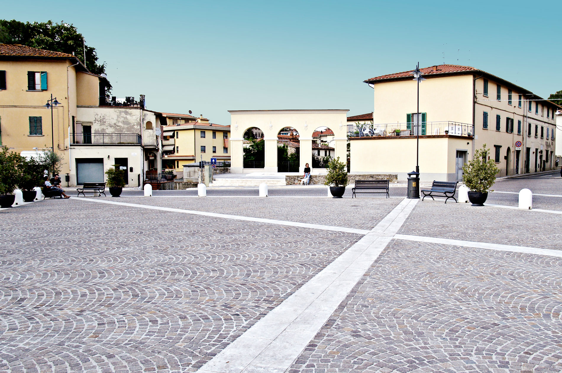 Il Palazzo Comunale di Cavriglia si illumina con i colori della Toscana