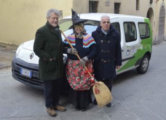 befana polizia a Casa Thevin
