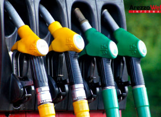distributori di benzina
