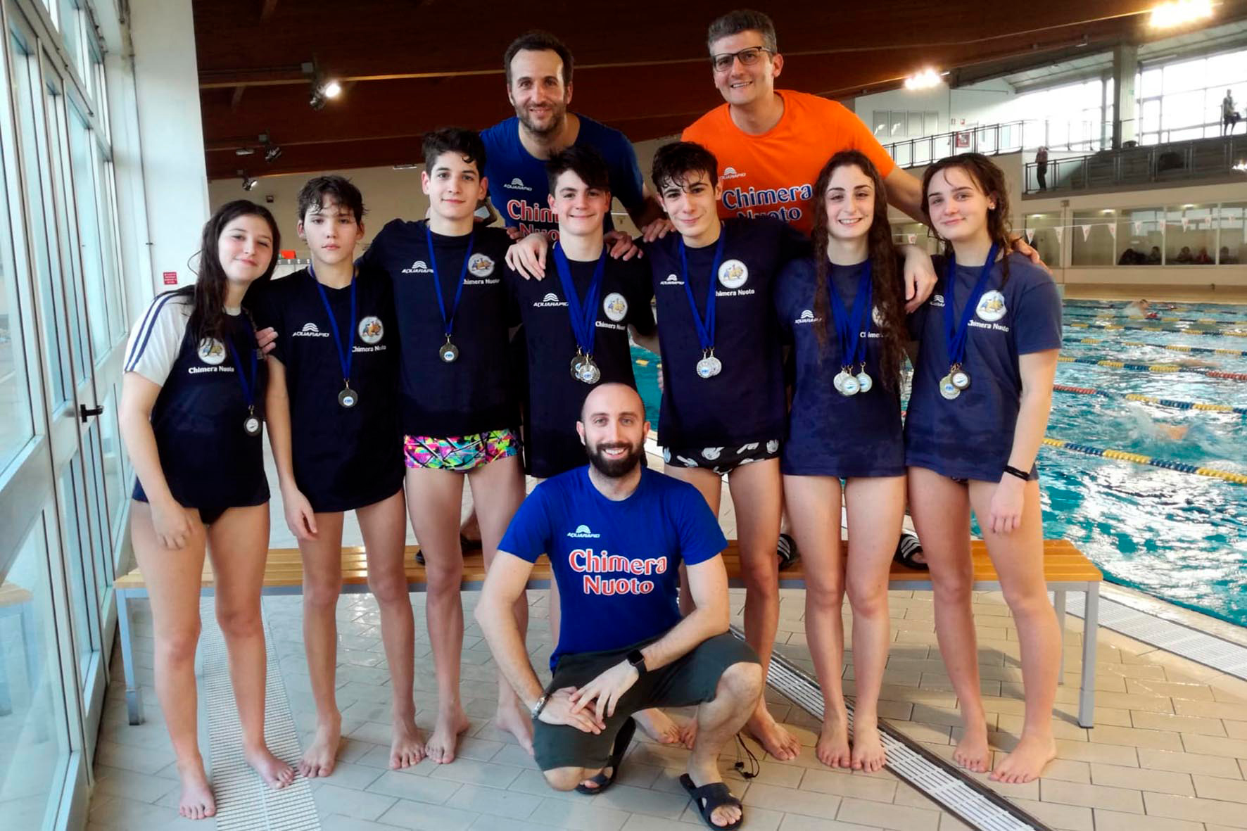 La Chimera Nuoto festeggia venti medaglie toscane