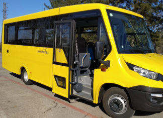 bus per il trasporto scolastico