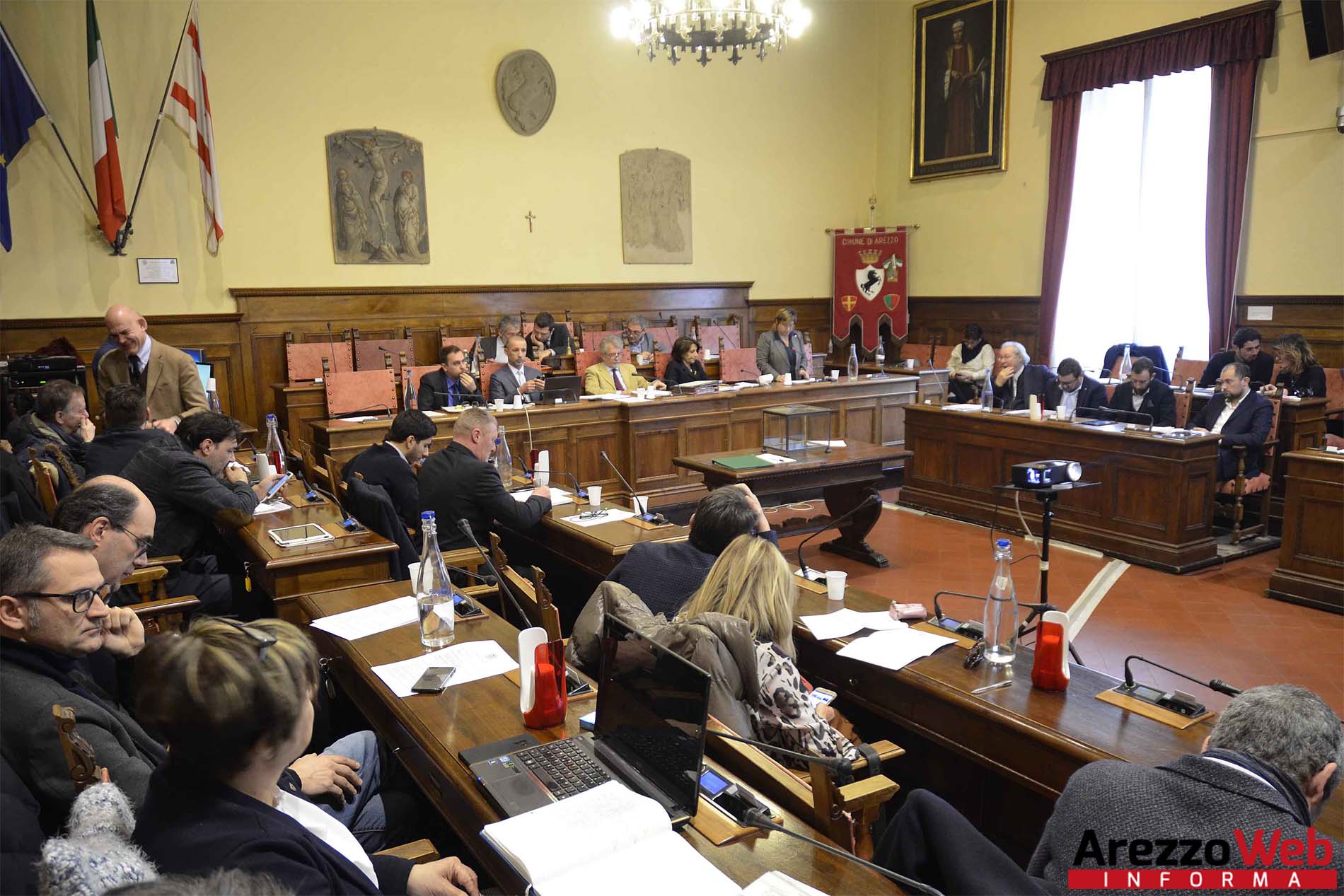 Interrogazioni dal Palazzetto di San Lorentino alla rotatoria di via Fiorentina