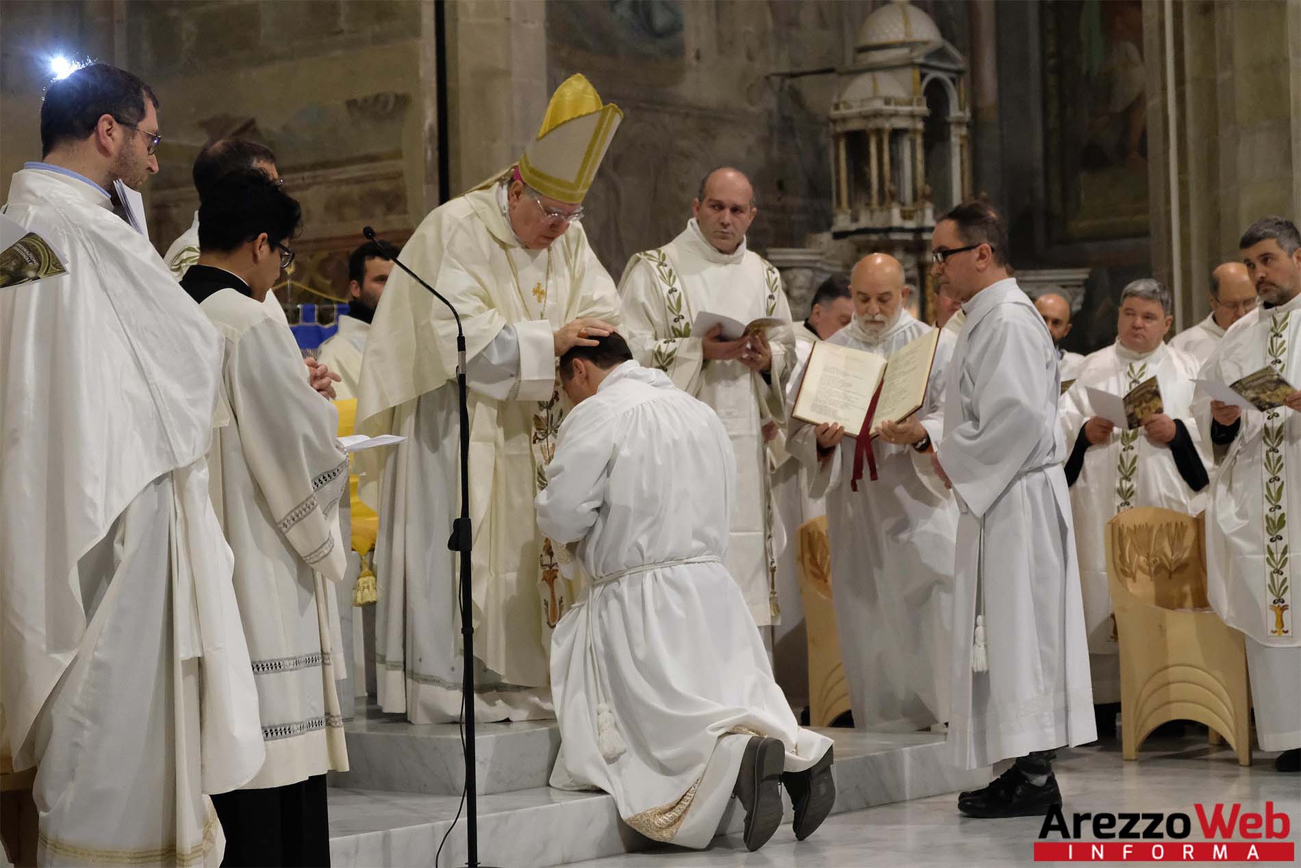 Il Popolo In Festa per la Madonna del Conforto