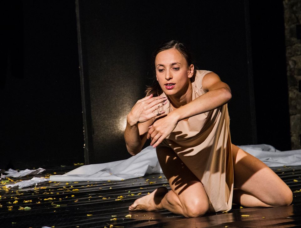 Al teatro Dovizi di Bibbiena va in scena “Abbraccio”