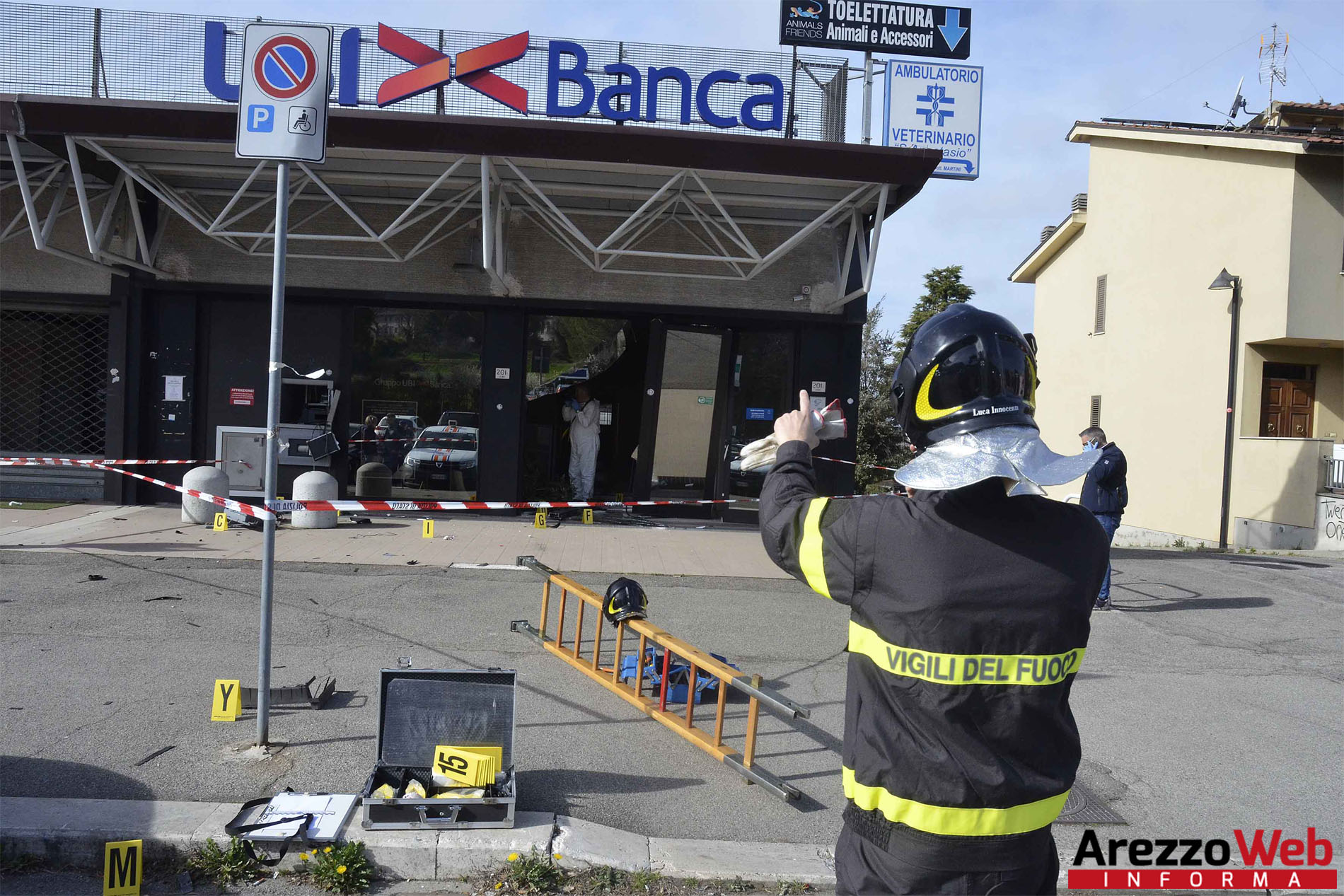 Colpo alla Ubi banca di Olmo – foto