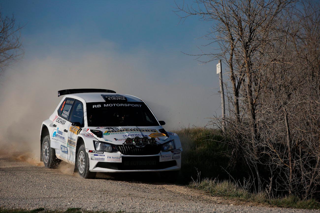 13° Rally Città di Arezzo-Crete Senesi e Valtiberina: i vincitori sono Marchioro-Marchetti (Skoda Fabia R5) e Romagna-Lamonato (Lancia Delta 16V)