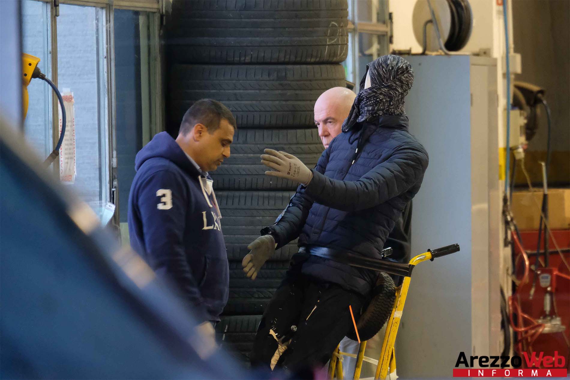 Fredy, spari simulati contro il manichino del ladro per ricostruire la traettoria – foto
