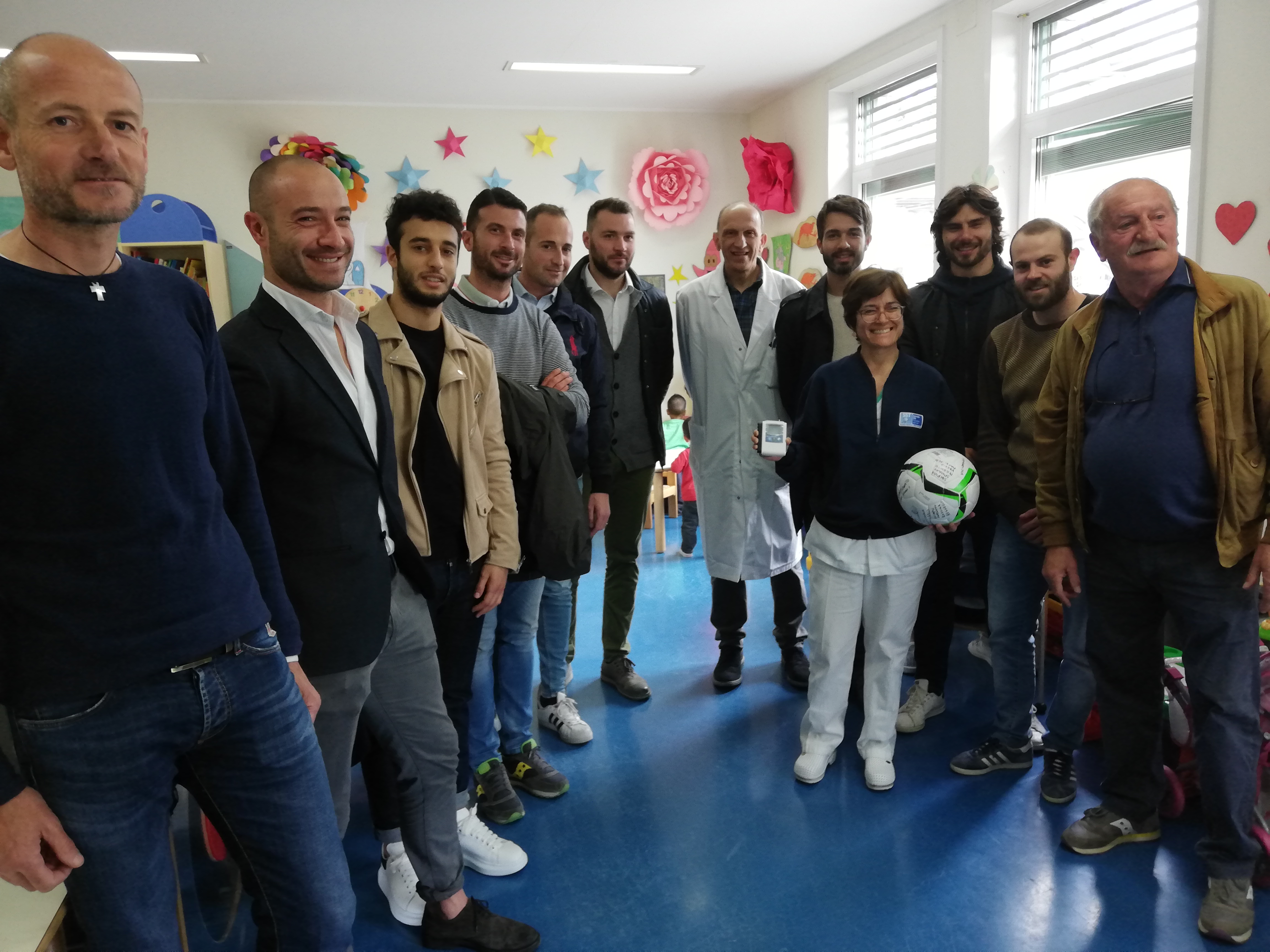 Un goal alla solidarietà, calciatori acquistano polisonnigrafo per la Pediatria