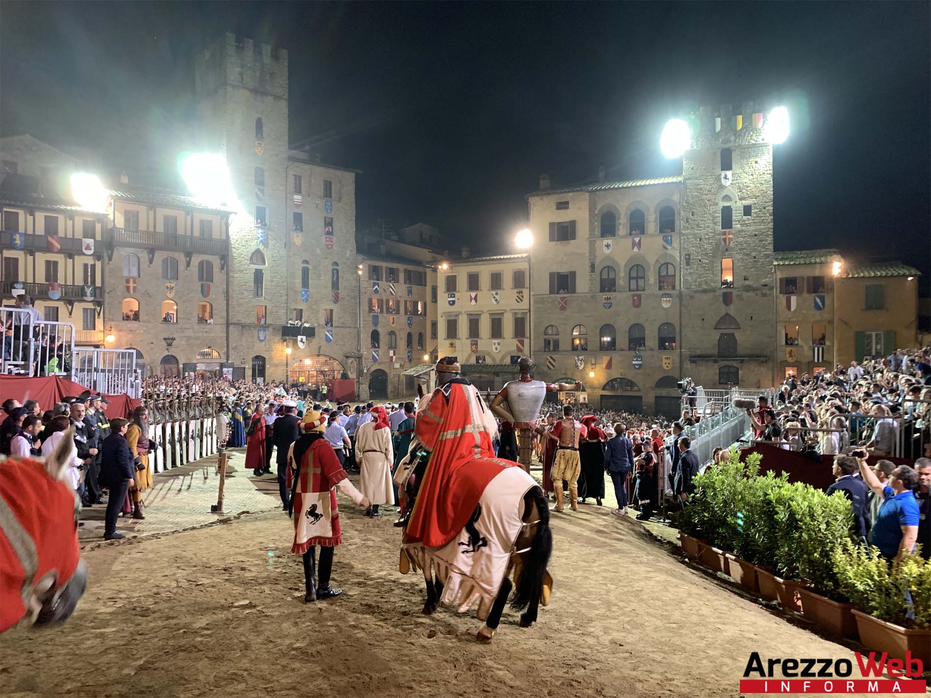 Disciplina accessi piazza Grande per la prova generale della Giostra del Saracino