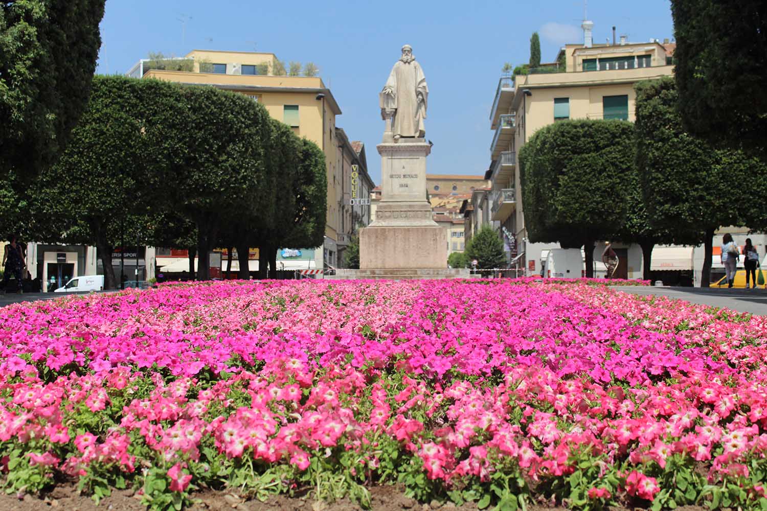 Piazza Guido Monaco da cartolina