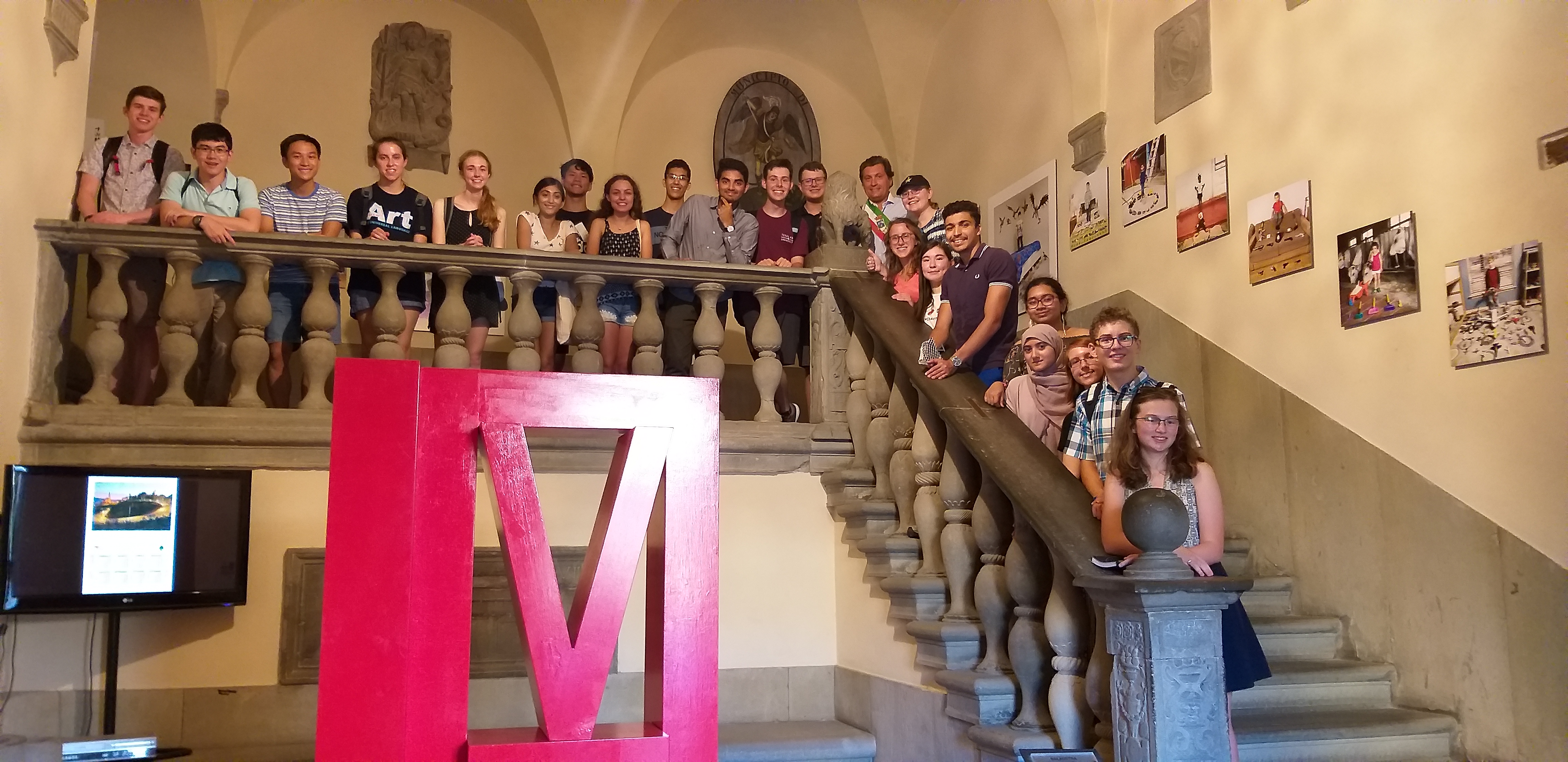Incontrati gli studenti ospiti del college Santa Chiara Study Centre.
