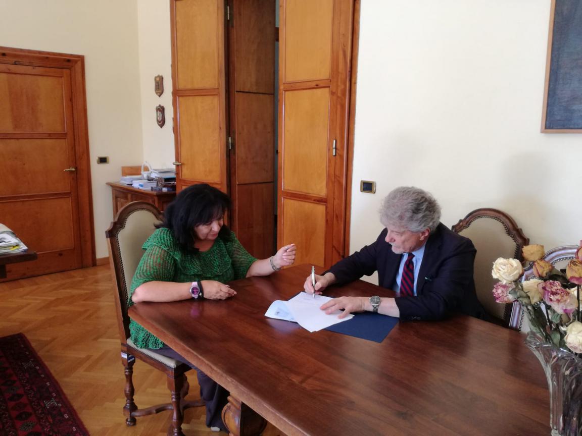 Aumentano i controlli per prevenire lo spaccio di sostanze stupefacenti nelle scuole