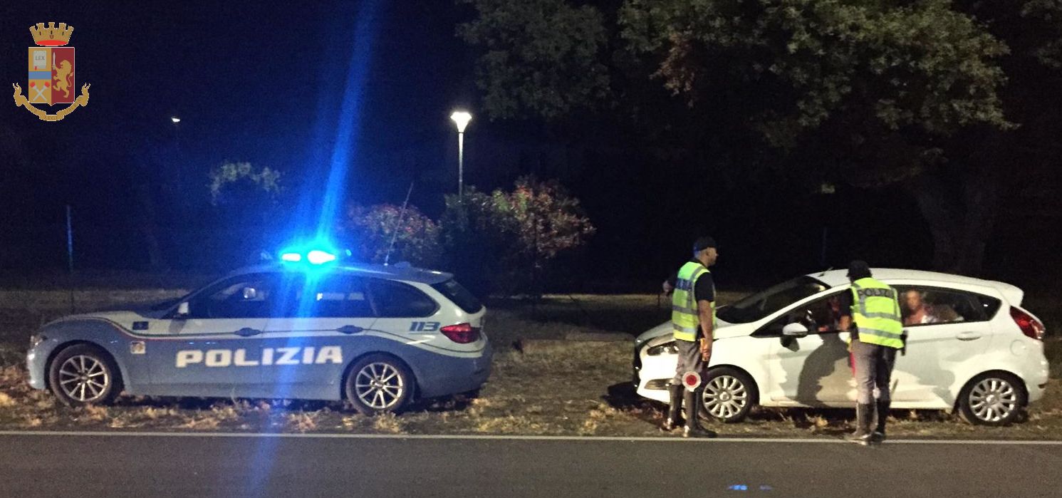 Polizia stradale: nel fine settimane ritirate 38 patenti e tolti 1.414 punti