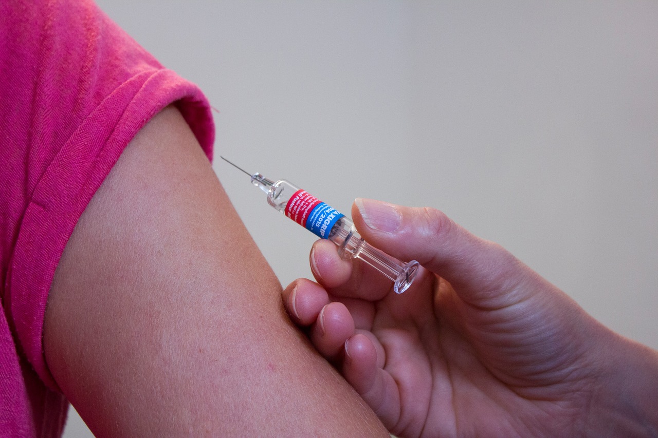 Arrivano altre 34.300 dosi di vaccino influenzale e 4.000 di pneumococcico