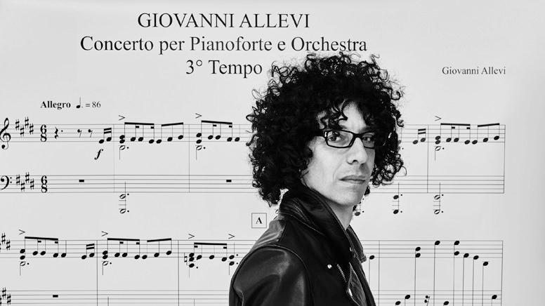 Giovanni Allevi in concerto gratuito all’Outlet Village, sabato 7 settembre
