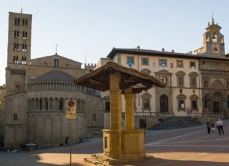 arezzo piazza grande