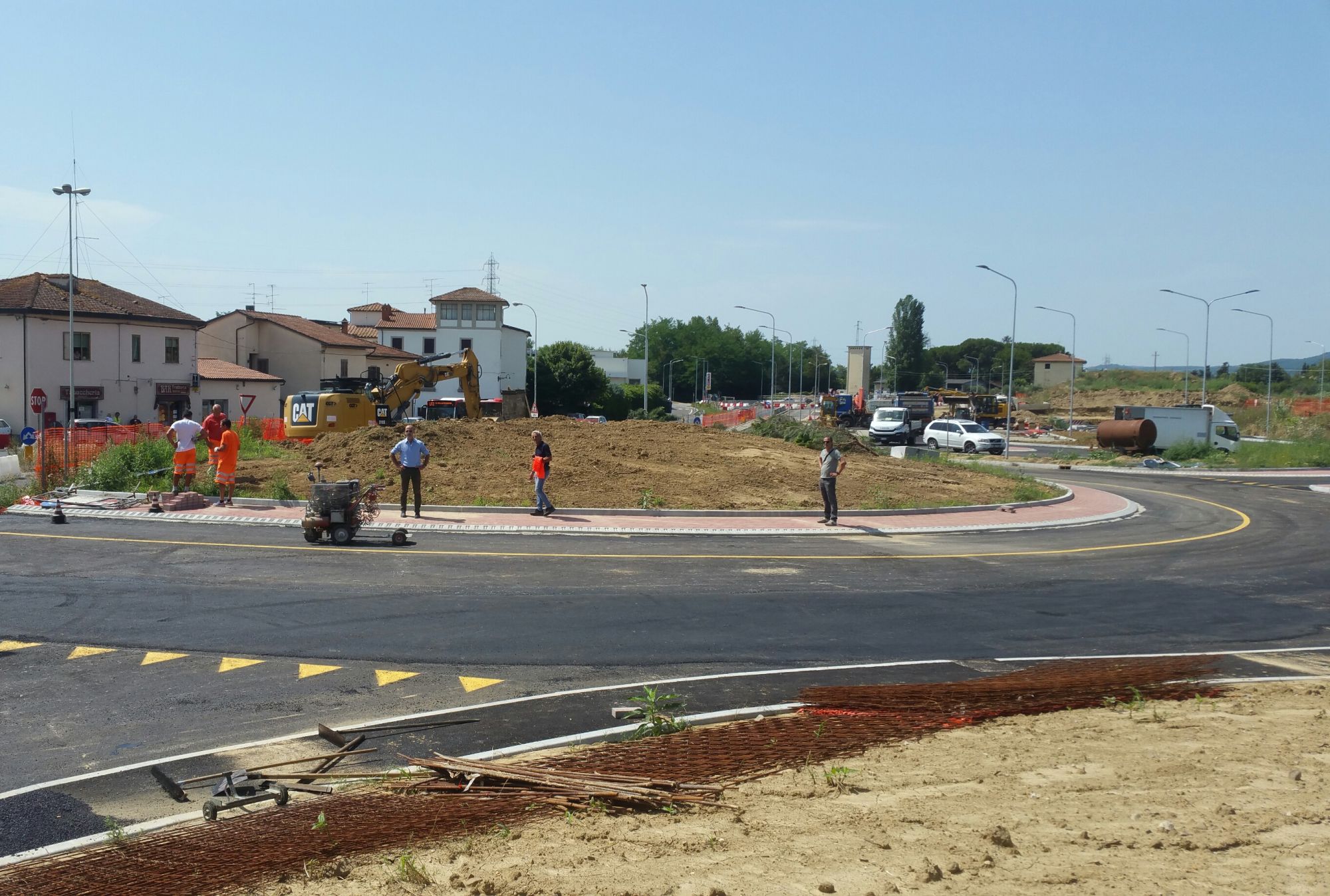 A Chiani aperte al traffico le due rotatorie