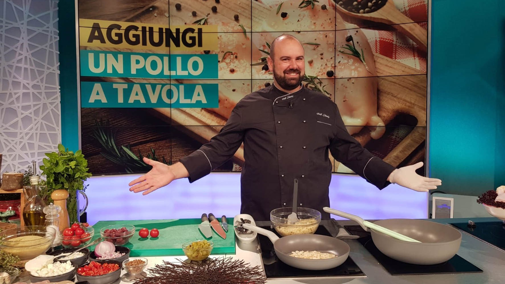 Chef Shady porta la ricetta tutta aretina della pappa al pomodoro ad “Uno mattina Estate”