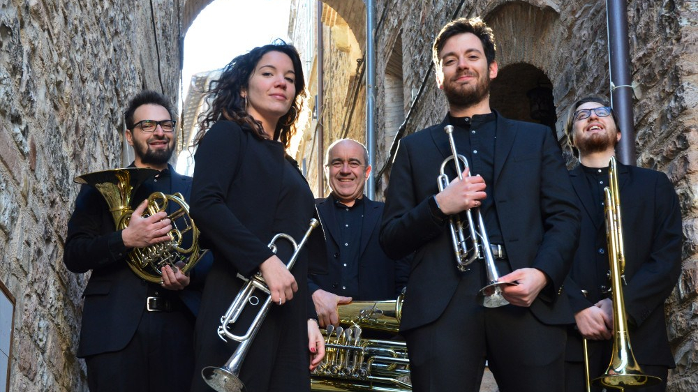Civitella in Val di Chiana: concerto dei Rasenna Brass tra i Calici sotto la Torre