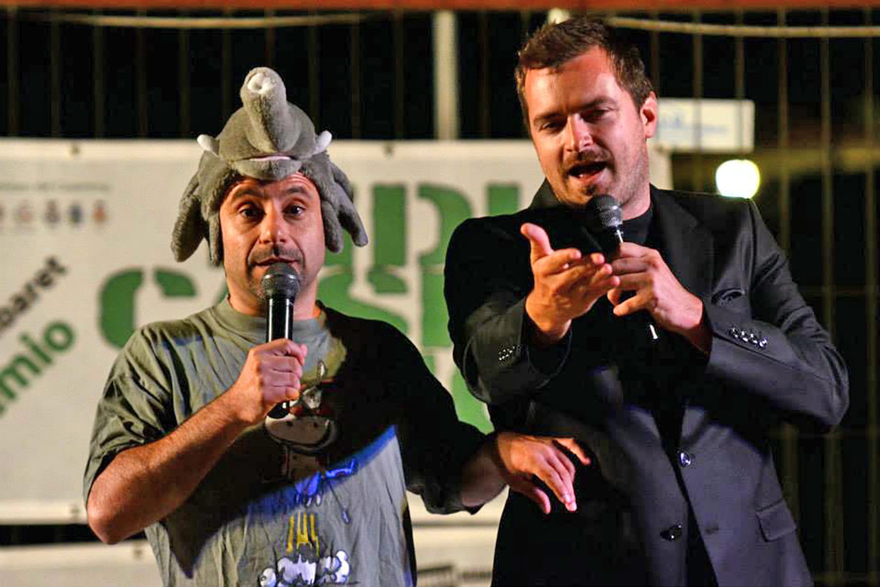 Passeggiata e spettacolo: Noidellescarpediverse ed Alan&Lenny mettono in scena “Risate nel bosco”