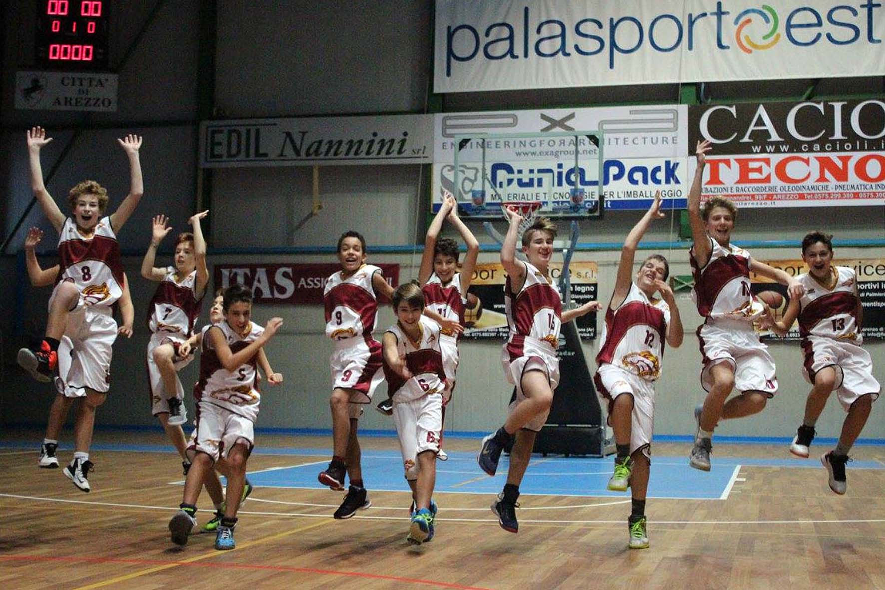 La Scuola Basket Arezzo ai nastri di partenza con sedici squadre